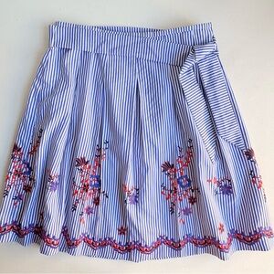 Nine West Blue White Striped & Floral Embroidered Skirt Size 6 Tie Waist A-Line